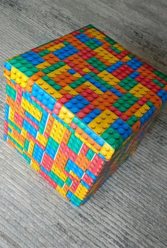 Puff desmontável guarda brinquedos estampa Lego