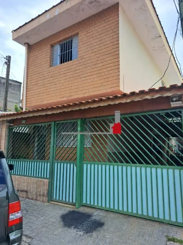 Sobrado à venda na Penha de França, São Paulo-SP: 3 quartos, 2 salas, 3 banheiros, 3 vagas