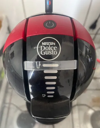 ? Cafeteira Nescafé Dolce Gusto da ARNO