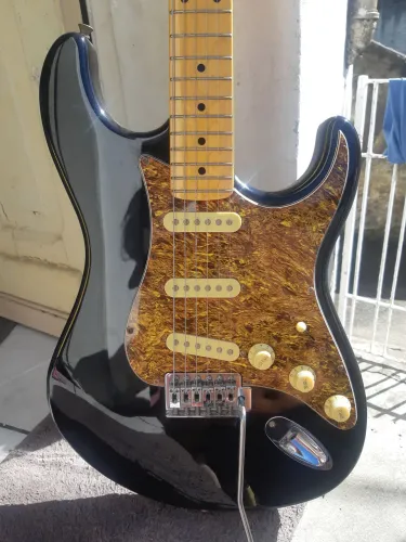 Vendo Guitarra Tagima...excelente estado...Woodstock Series