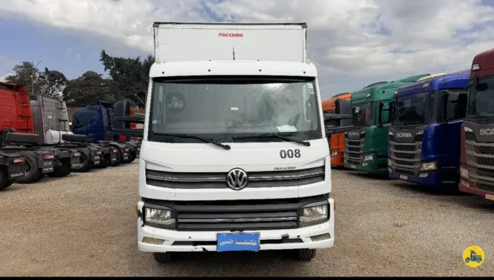 VW 11-180 3/4 BAÚ<br>2020/2020<br>MANUAL