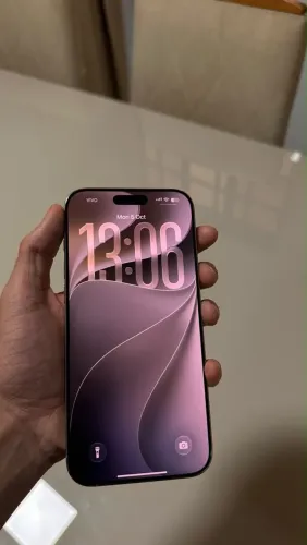 iPhone 16 Pro Max 256GB - Titânio Natural