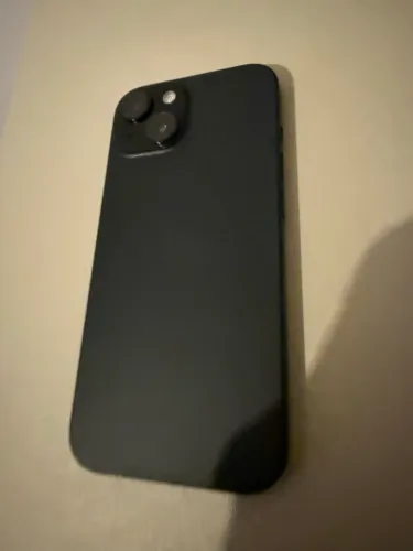 iPhone 15 128