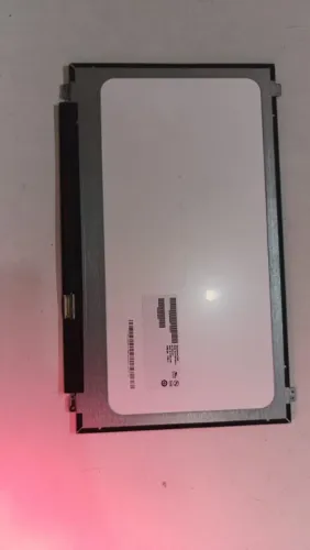 Tela 15.6 slim 30 pinos com abas leia o anúncio