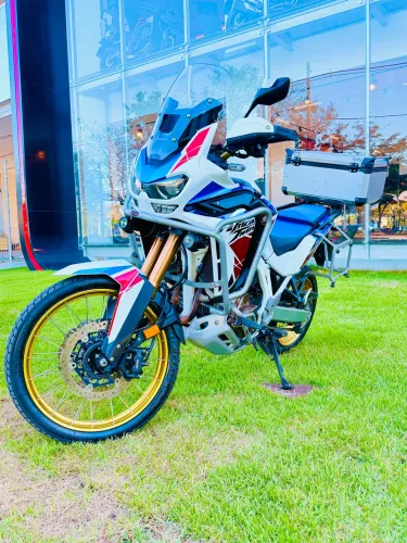 África Twin adv sport dct 