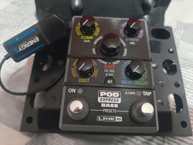 LINE 6 POD express Bass