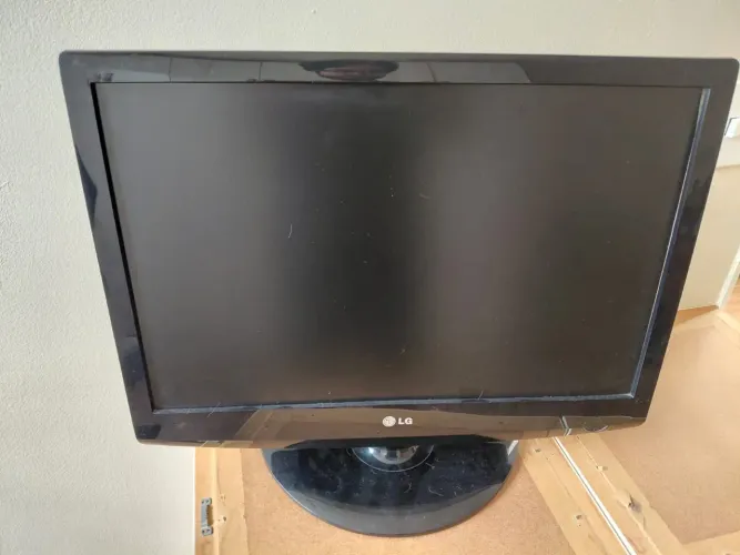 TV Monitor LG 22 Polegadas