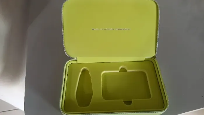 Carregador por indução BYD