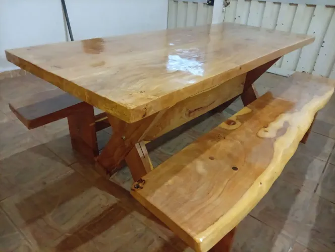 Mesa Sucupira 2 metros 