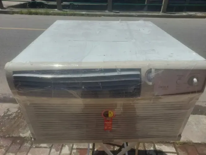 Ar Condicionado Consul Classe A 12000 BTUs Janela Mecânico - 220v