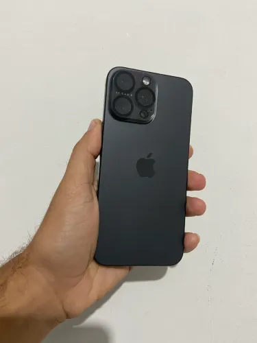 iPhone 15 pro max 512gb