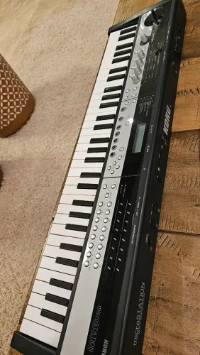 2. Teclado Korg Microstation - 100% Funcional Com Bag Original