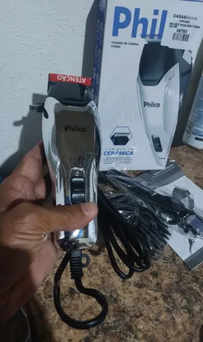 Máquina de cortar cabelo Philco nova 