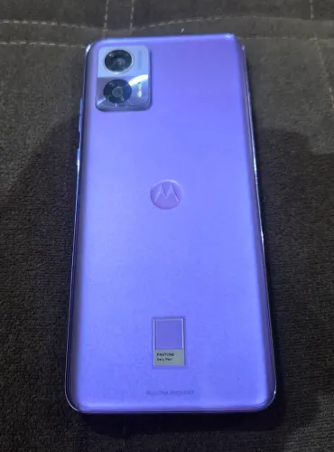 Celular Motorola 30 Neo