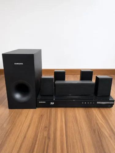 Samsung Home Theater Blu-ray 3D HT-F4505/ZD - 500W RMS - Muito Conservado