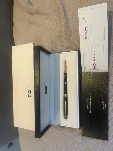 Lapiseira Montblanc com certificado
