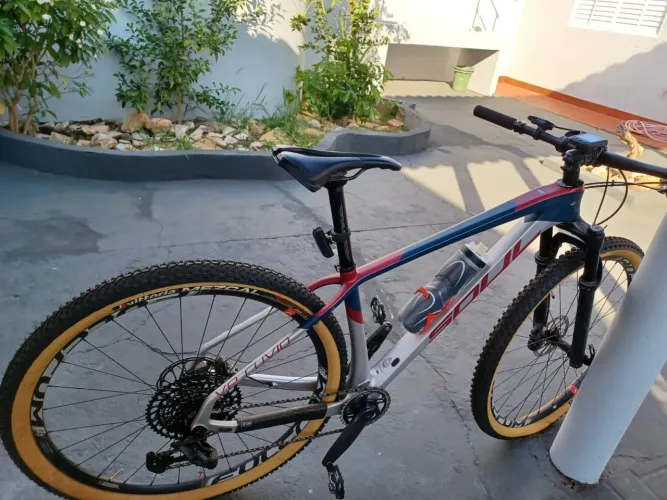 Bicicleta Soul Vesuvio GX Eagle 12v M - Edição Limitada