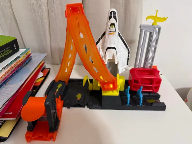 Brinquedo estações pistas HOT WHEELS lançador de carrinhos
