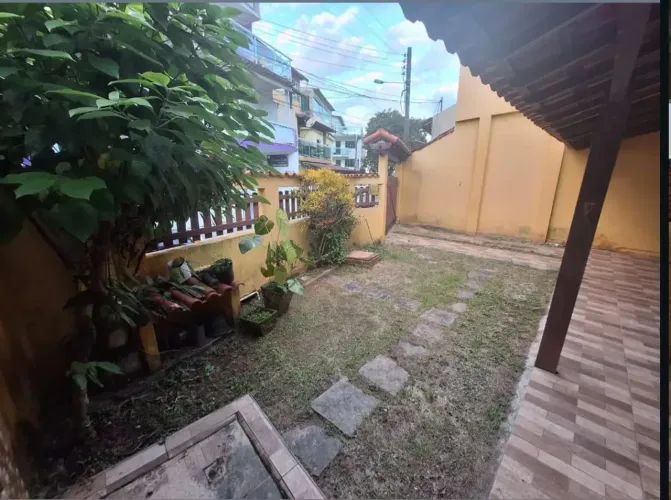 Casa em Garatucaia apenas 80m da praia