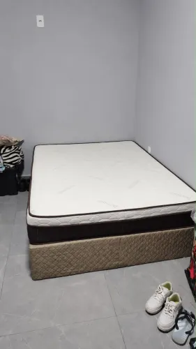 cama box 1 ano de uso