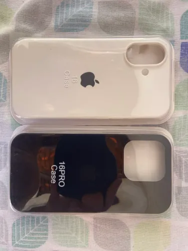 Capa iPhone Silicone Premium 16 e 16 Pró