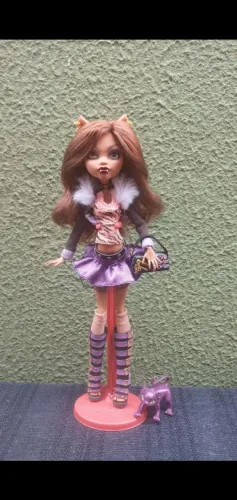 Boneca Monster High Clawdeen Wolf Básica W2