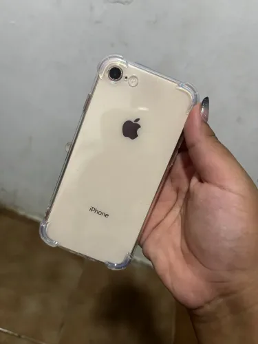 iPhone 8 