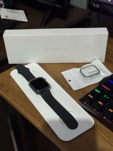 Apple Watch Series 11 42mm - 1 semana de uso