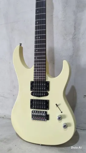 Guitarra Groovin nova