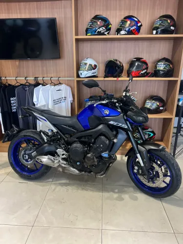 Yamaha MT-09 800 cc