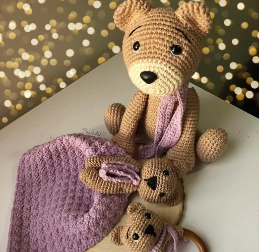 CROCHÊ BONECOS AMIGURUMIS