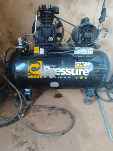 Vendo compressor grande