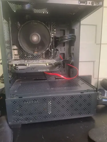 Vendo PC Gamer Ryzen 5
