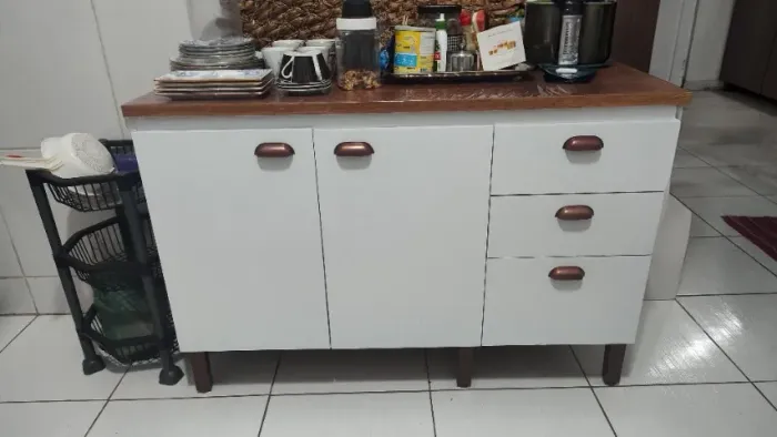 BAIXOU! Balcão de Cozinha em MDF - Gaveta Telescópica, Pés Reguláveis, Paneleiro Grande