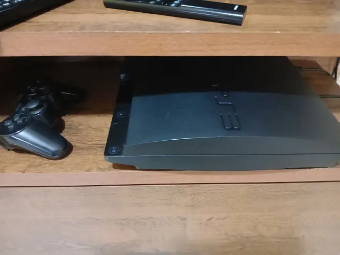 Playstation 3 hen destravado ótimo estado