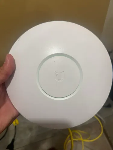 Ubiquiti Unifi Ap ROTEADOR 6545a-uap Swx-uap Com Cabos e Fonte POE