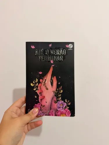 Livro Até o verão terminar 