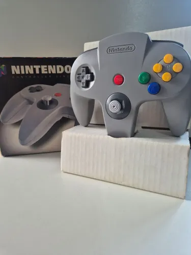 Controle Nintendo 64 Cinza com caixa original