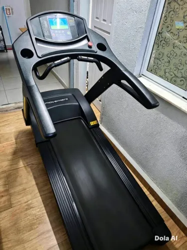 Esteira Elétrica Movement Rt Cardio Rt 350 G2 Cor Black