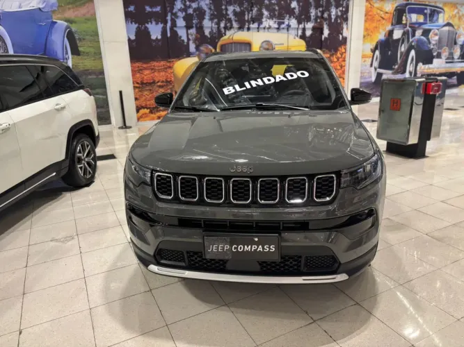 Jeep Compass Long. T270 1.3 TB 4X2 Flex AUT 2026