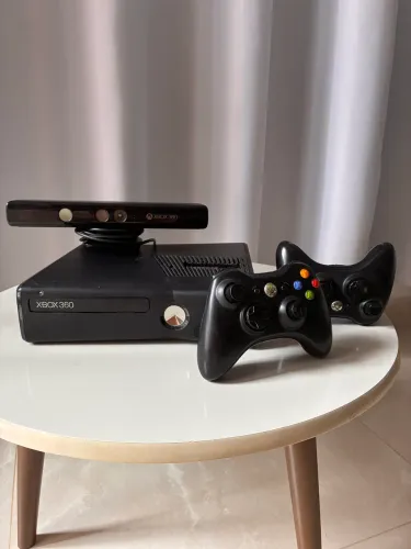 Xbox 360 completo + 20 jogos
