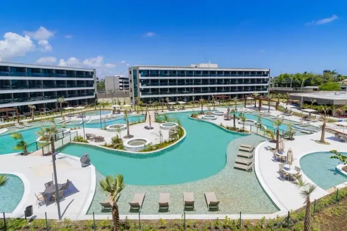 FLAT 32 M2 STUDIO MURO ALTO BEACH CLASS SOLARE RESORT COMPLETO