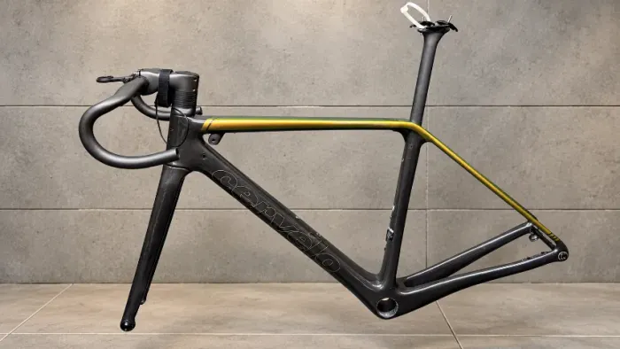 Quadro Cervélo R5 Disc 2023 Tam 51 Carbono - com Garfo, Guidão Integrado e Canote