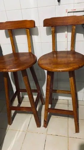 Banqueta madeira maciça