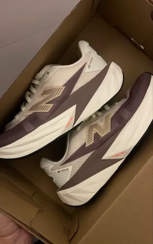 Tênis NEW Balance