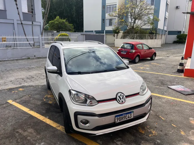 Volkswagen Up! Cross 1.0 TSI Total Flex 12V 5P 2018