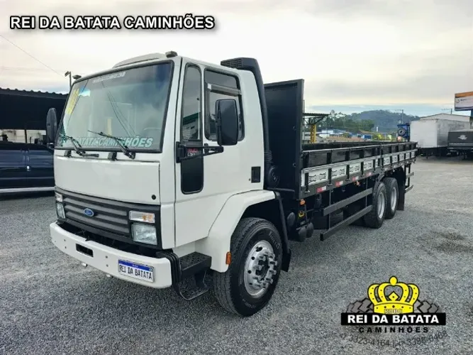 Ford Cargo 1621 Truck Carroceria de Madeira