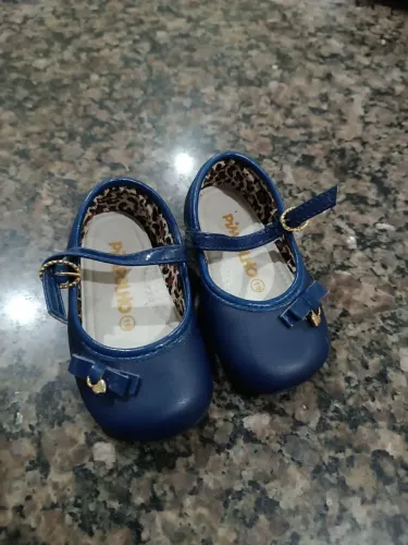 Sapatilha infantil azul-marinho com laço N° 19