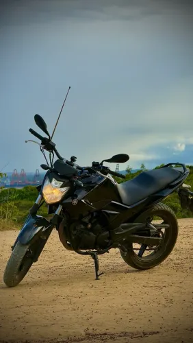 Fazer 250 2011