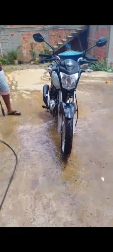 Troco por carro